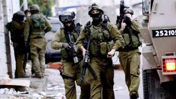 الاحتلال يعتقل قيادياً بارزاً في &rsquo;حماس&rsquo; قرب رام الله .. ويهدم عدة منازل جنوب نابلس بزعم عدم الترخيص