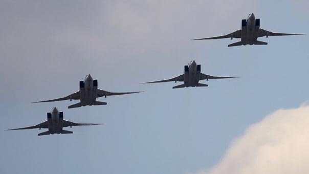 دوافع انطلاق القاذفات الروسية من إيران.. ماذا بعدها؟