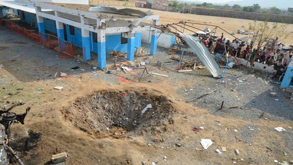 اليمن: &rsquo;أطباء بلا حدود&rsquo; تجلي موظفيها بعد استهدافهم من قبل العدوان السعودي