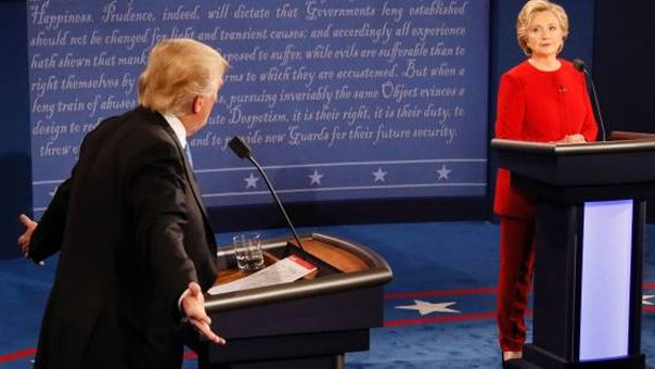 مناظرة ترامب وكلينتون.. تراشق اتهامات ولا جديد بالنسبة للمترددين