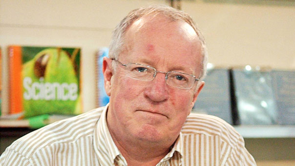 فيسك عن بيريز: &rsquo;ليس صانع سلام وإنما قاتل ارتكب مجازر ومذابح بحق الأطفال