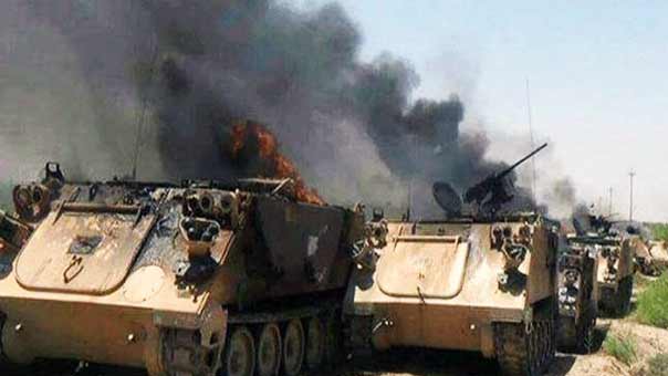 الجيش اليمني يحرق 3 آليات سعودية في موقع الدخان في جيزان ويطلق صاروخين بالستيين على حامية موقع قزع  