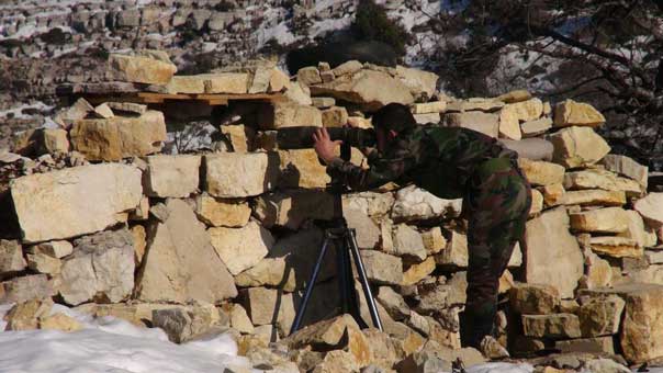 الجيش السوري يحقق هزة ميدانية مدوية في ريف حماه بعد سيطرته على أكثر من 20 موقعاً وقرية