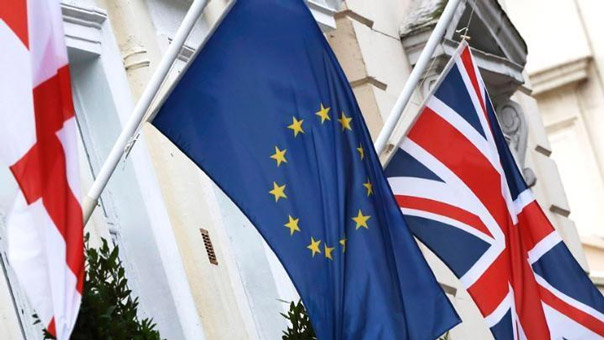 رئيس المجلس الأوروبي يرجّح تراجع بريطانيا عن مغادرة الاتحاد