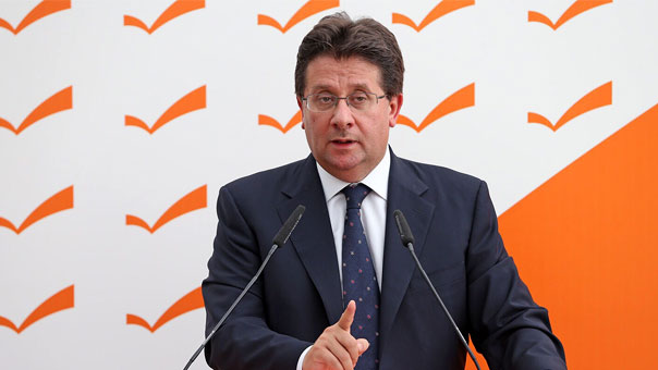 تكتل التغيير والاصلاح: سنشارك في جلسة 31 تشرين أول لترجمة التلاقي الوطني على شخص العماد عون