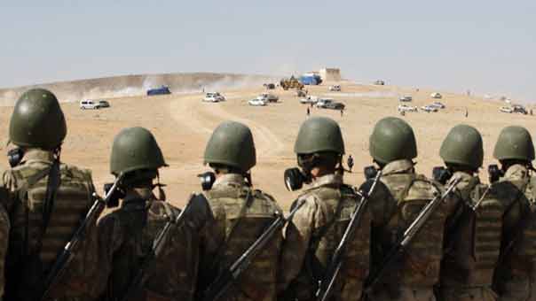 السعودية تخلي 60% من سكان قرى حدودية مع اليمن