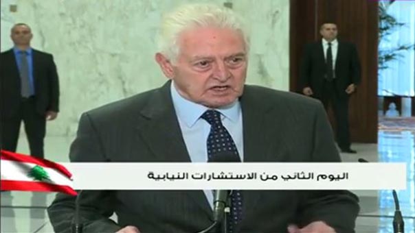 شمعون حيّر دوائر القصر!