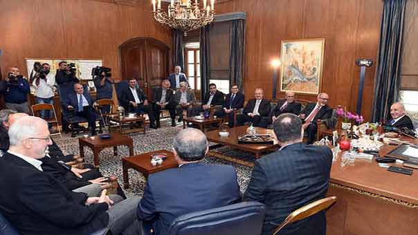 الرئيس بري في لقاء الاربعاء: أجواء تشكيل الحكومة إيجابية ونأمل تفكيك العقد الصغيرة