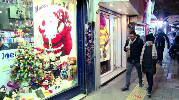 عيد الميلاد المجيد يحل أيضاً على مدينة طهران