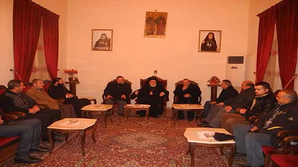 وفد من حزب الله يزور كنيسة مرجعيون للتهنئة بالميلاد المجيد