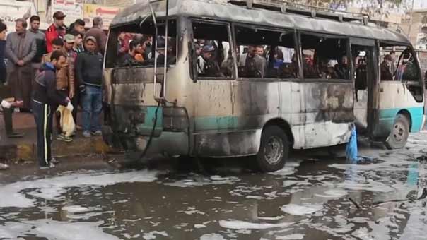 ثلاثة انفجارات واكثر من 32 شهيداً في يوم دام ببغداد