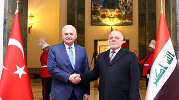 رئيس الوزراء التركي يحط في بغداد 