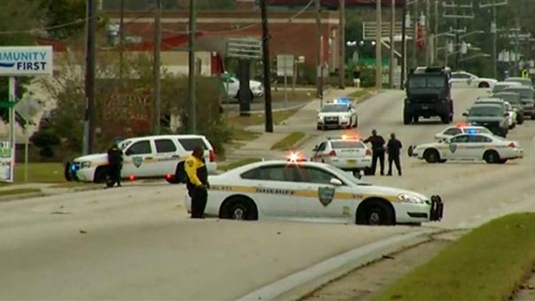 مجهول يحتجز رهائن قرب جامعة ألاباما الأمريكية