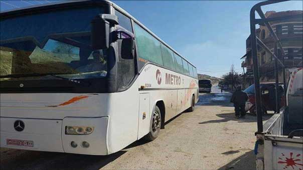 الجيش السوري يستكمل إجراءات خروج المسلحين وذويهم من قرى وادي بردى بعد تحريرها