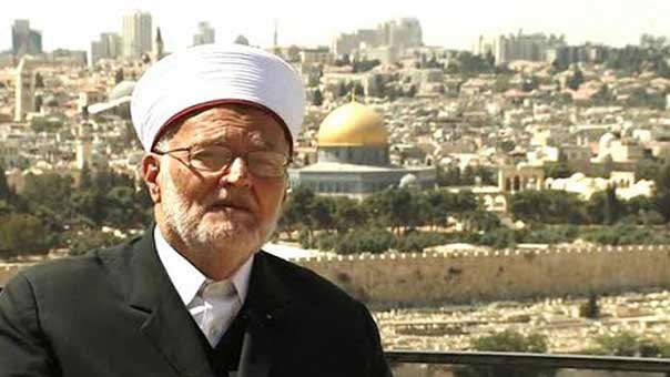 رئيس الهيئة الإسلامية العليا لـ&rsquo;العهد&rsquo; : لن نلتزم بـ&rsquo;قانون منع الآذان&rsquo; .. ولا نعول على العرب في نصرة الأقصى