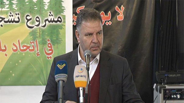 فياض: سلسلة الرتب والرواتب حق المعلمين وموظفي القطاع العام
