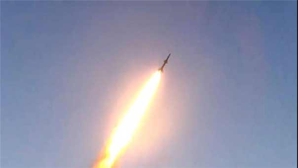 إيران تطلق أحدث صاروخ كروز بحري ايراني في مناورات &rsquo;الولاية 95&rsquo; للقوات البحرية