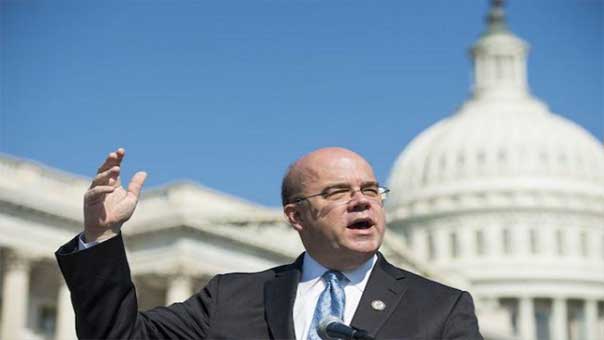 نائب أميركي يدين قرار ترامب بيع الأسلحة إلى البحرين: قرار يعرض أميركا للخطر