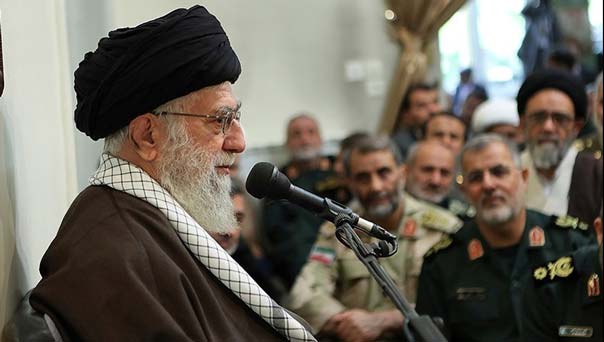 الامام الخامنئي: اميركا ارتكبت خطأً استراتيجيًا بعدوانها العسكري على سوريا