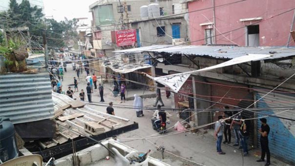 تجدد الاشتباكات في مخيم عين الحلوة.. وأعداد والقتلى والجرحى الى ارتفاع