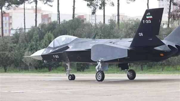 إيران: إزاحة الستار عن طائرة &rsquo;كوثر&rsquo; النفاثة للتدريب.. طائرة &rsquo;مهاجر-6&rsquo; بدون طيار.. ومقاتلة &rsquo;قاهر&rsquo; أصبحت جاهزة للتحليق