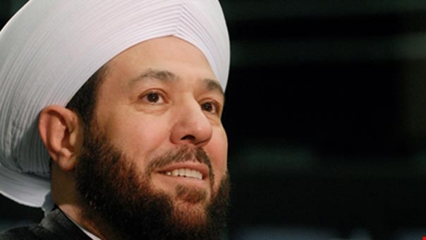  مفتي سورية الشيخ حسون: دمشق انتصرت على الدول المتآمرة عليها وبقيت شامخة بفضل صمود شعبها