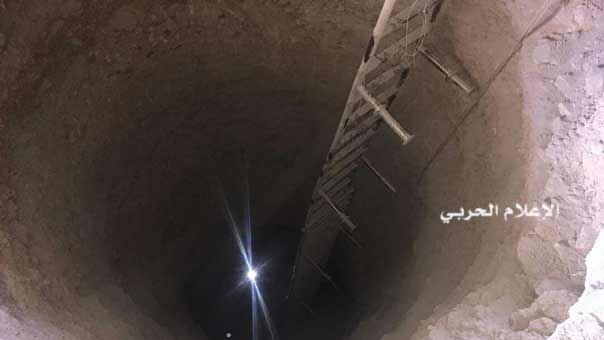 بالصور: الجيش السوري يكتشف نفقا بطول 500م يربط بلدتي بقين ومضايا في ريف دمشق