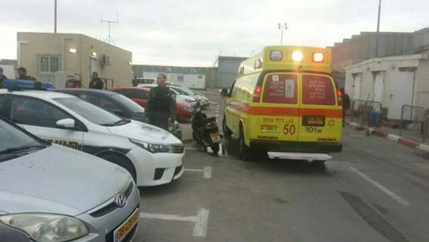 الثانية خلال أقل من 24 ساعة .. عملية طعن على حاجز عسكري بين رام الله و القدس المحتلة