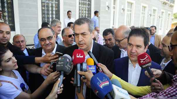 الحياة تعود الى الزبداني..واللجنة المكلفة بمتابعة المشاريع تطلع على احتياجات المنطقة