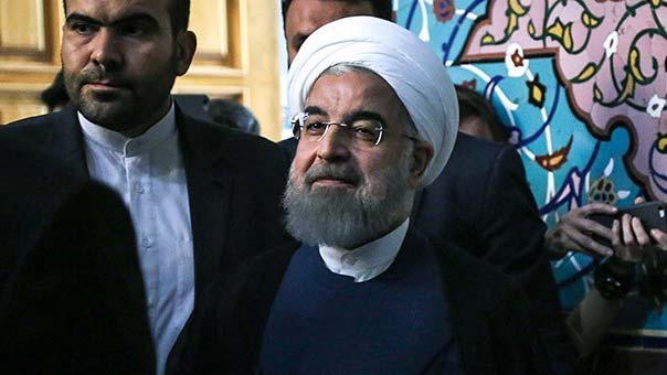 الشيخ حسن روحاني رئيسًا للجمهورية الاسلامية في إيران لولاية ثانية بنسبة 57% من الأصوات