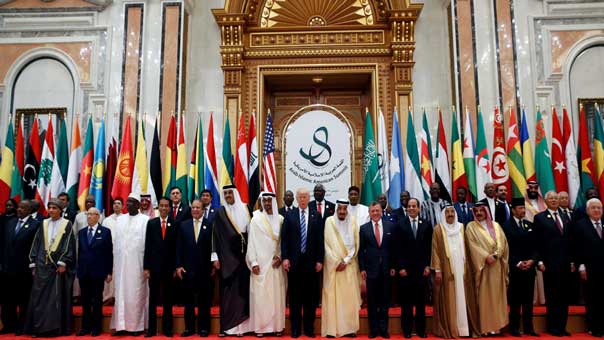 روبرت فيسك: خطاب ترامب مليء بالنفاق المملكة العربية السعودية منبع الإرهابيين والوهابيين المتطرفين