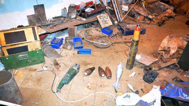 الجيش السوري يعثر على معمل لتصنيع العبوات ومشفى ميداني للإرهابيين في حي الوعر