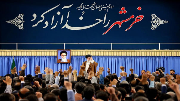 الإمام الخامنئي: للحفاظ على ثقافة الدفاع المقدس بمختلف الإمكانات والسبل