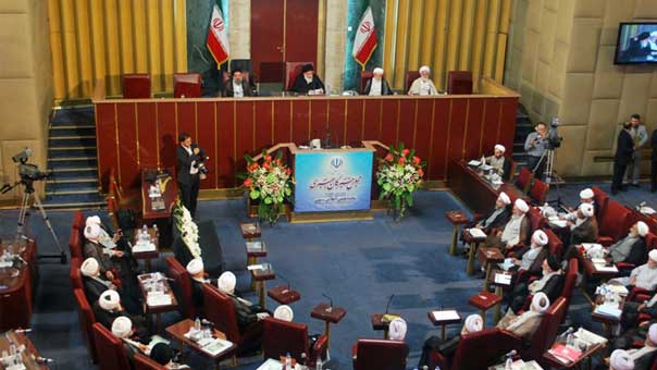 مجلس خبراء القيادة في إيران محذّراً: ستنطلق موجة عظمى لن تهدأ إلا بإسقاط نظام آل خليفة الجائر