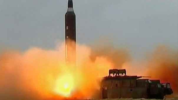 تجربة صاروخية باليستية جديدة لبيونغ يانغ .. واليابان تحتج