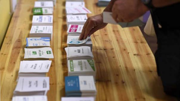 بدء الدورة الاولى من الانتخابات التشريعية الفرنسية بعد شهر على انتخاب ماكرون