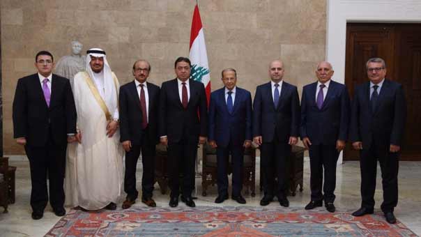 عون شدد أمام وفد الملتقى الصحي الاقتصادي على أهمية الجهد العربي المشترك لتحقيق مصلحة الدول العربية وشعوبها