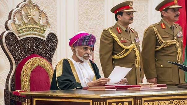 إيكونوميست: سلطنة عُمان تخشى &laquo;الغدر الخليجي&raquo; بعد تجربة قطر