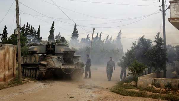 الجيش السوري يتقدم في ريف حمص الشرقي مسيطرًا على بلدة منوخ وتلتها الاستراتيجية