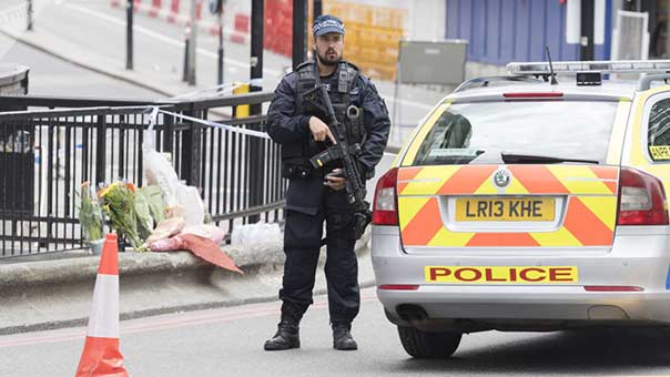 انفجار في إحدى قطارات مترو الأنفاق بالعاصمة البريطانية..والشرطة تتحرى الأسباب