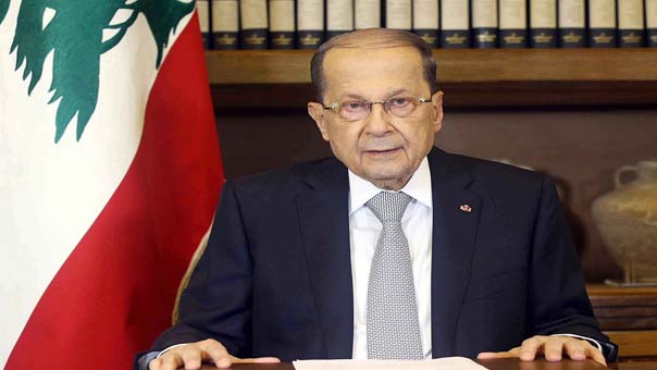 الرئيس عون يدعو اللبنانيين إلى اليقظة وعدم الانجرار وراء الشائعات: هدفها صرف الأنظار عن الإنجازات المحققة ضد الإرهاب