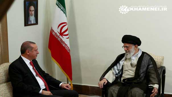 الإمام الخامنئي لدى استقباله أردوغان: على البلدين القيام بأي إجراء لمواجهة استفتاء كردستان