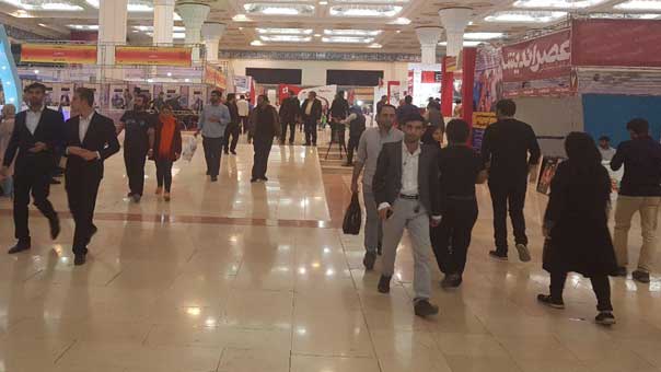 أكثر من 940 وسيلة اعلامية في انطلاق فعاليات معرض الصحافة ووكالات الانباء في طهران

