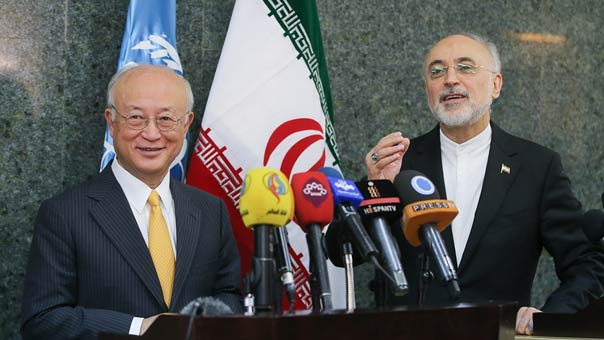 أمانو: إيران أنجزت كامل تعهداتها في الاتفاق النووي.. وصالحي: أبدينا ارتياحنا بعد تقارير الوكالة الدولية
