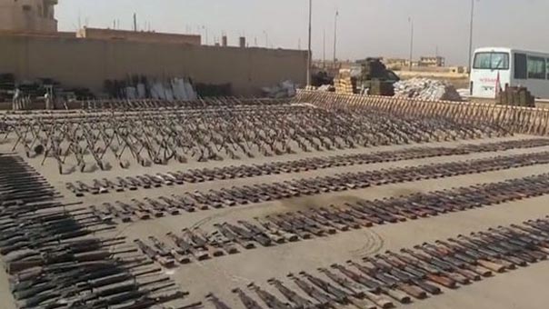 ضبط كميات كبيرة من المواد الكيميائية والأسلحة لـ&rsquo;داعش&rsquo; في دير الزور