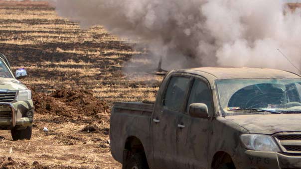 أكثر من 30 قتيلاً لـ&rsquo;قوات سوريا الديمقراطية&rsquo; في استهداف &rsquo;داعش&rsquo; رتلاً لهم في الحسكة