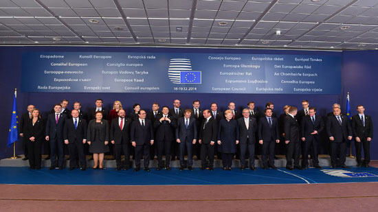 الاتحاد الاوروبي يتبنى عقوبات جديدة ويدعو روسيا لمراجعة موقفها