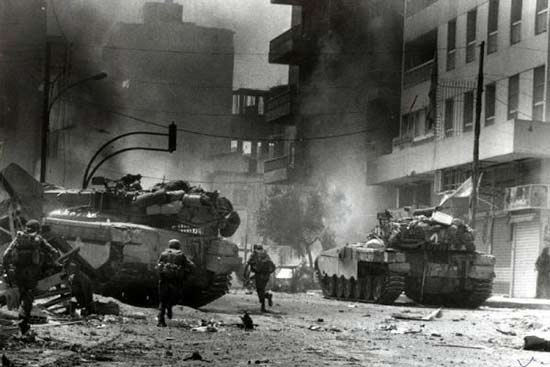 &rsquo;إسرائيل&rsquo; تكشف وثائق سرية حول اهداف عدوان عام 1982 على لبنان 