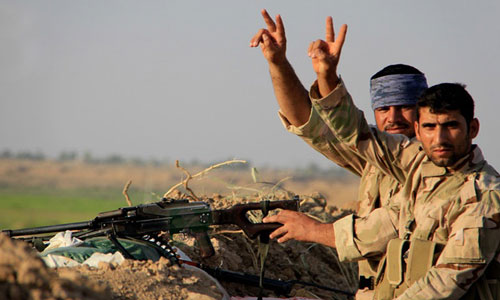 القوات العراقية تصد إرهابيي داعش في مناطق عدة
