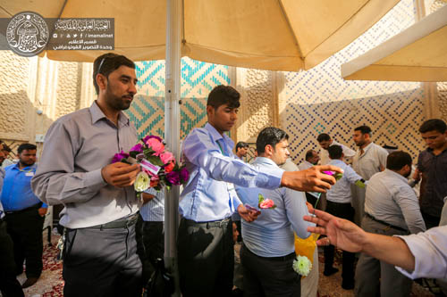 بالصور.. هكذا احتفل عشاق الإمام علي (ع) بعيد الغدير عند مقامه في النجف الأشرف